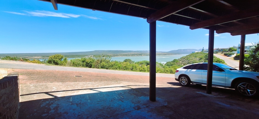 5 Bedroom Property for Sale in Witsand Western Cape